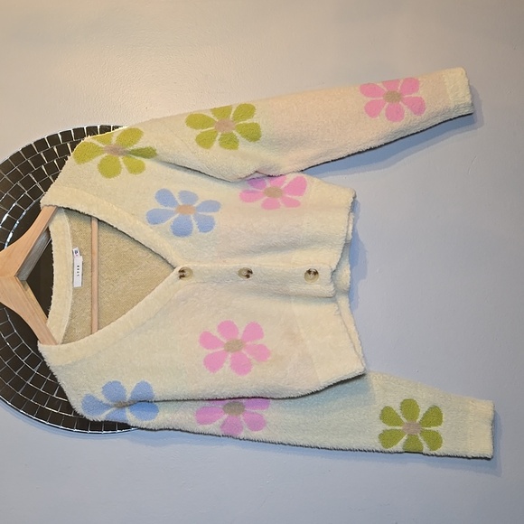 Lush Cropped Viscose Fuzzy Button Front Colorful Daisy Cardigan NWOT - Picture 2 of 11